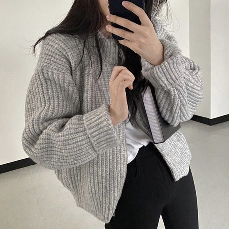 BosVest I Knitted Vest For Women