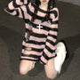 Karrram Pink Gestreifte Gothic Pullover