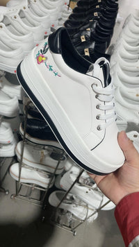 IsabellaSneaks I Sports Shoes With Platform Sole For Women