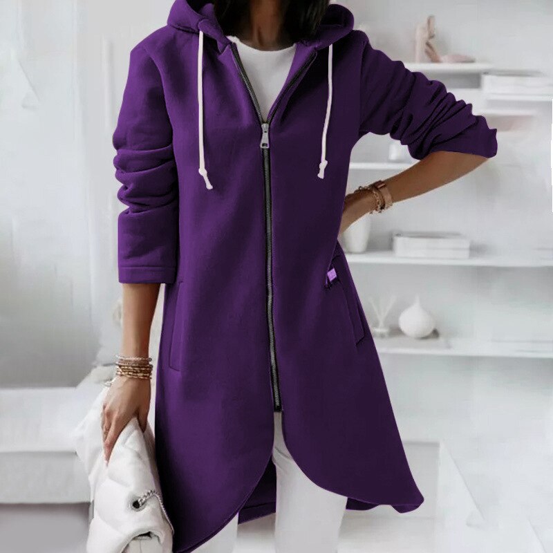 Mid-length coat with hood