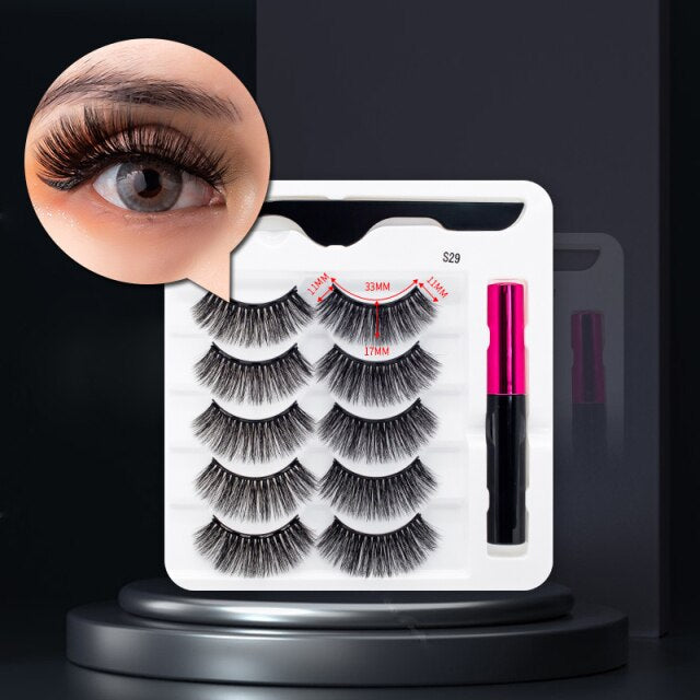 MagicLashes™: Magnetic Eyelashes