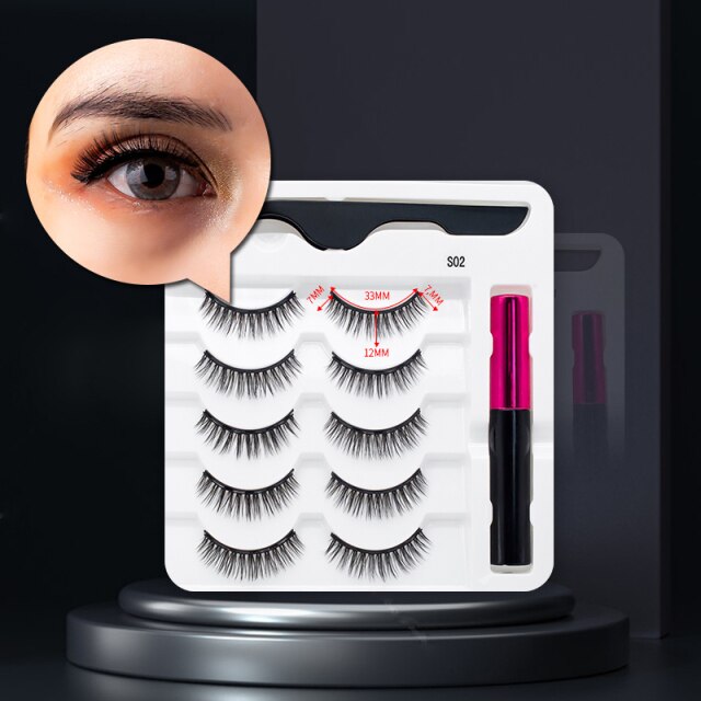 MagicLashes™: Magnetic Eyelashes