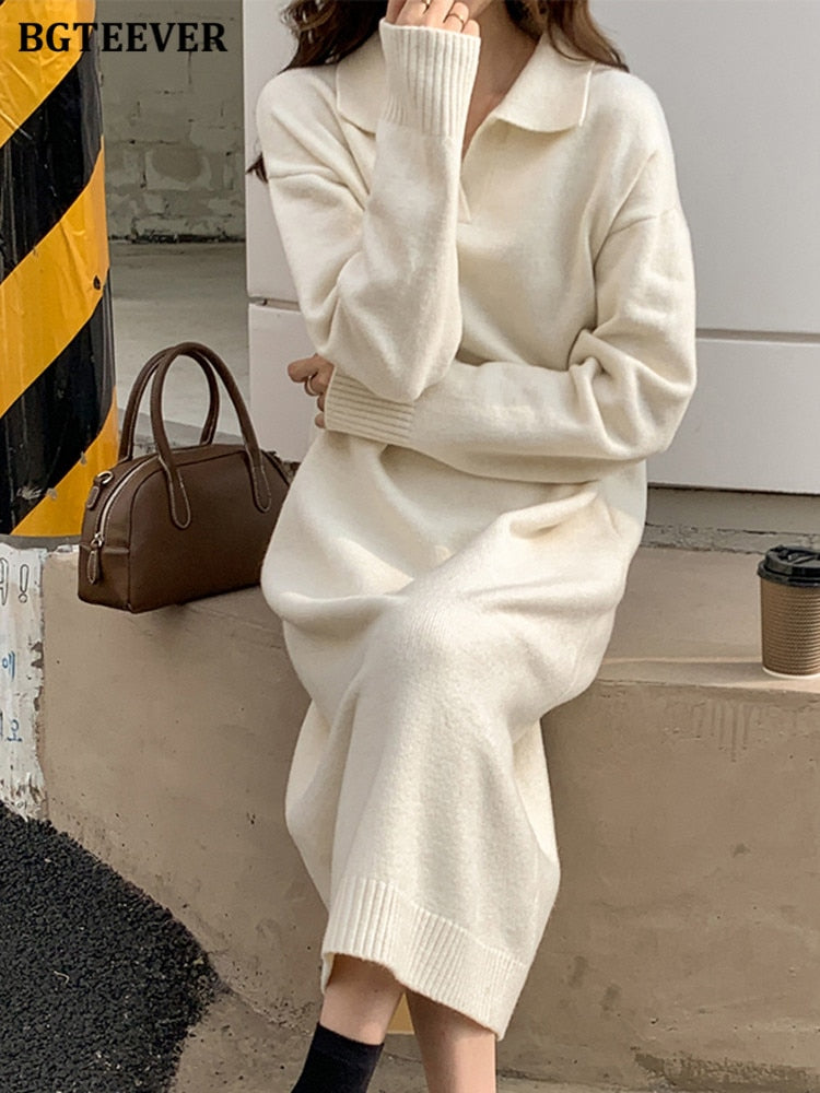 Bequemes Pulloverkleid