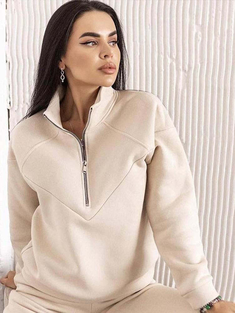 AvasSuit I Training Suit For Women