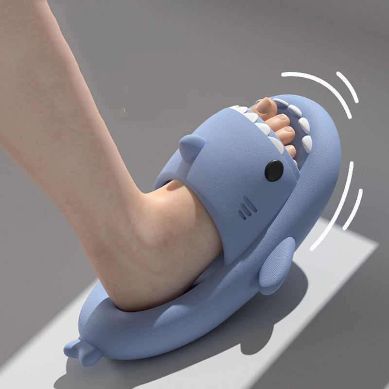 SharkToes™: Sandalen mit Haidesign