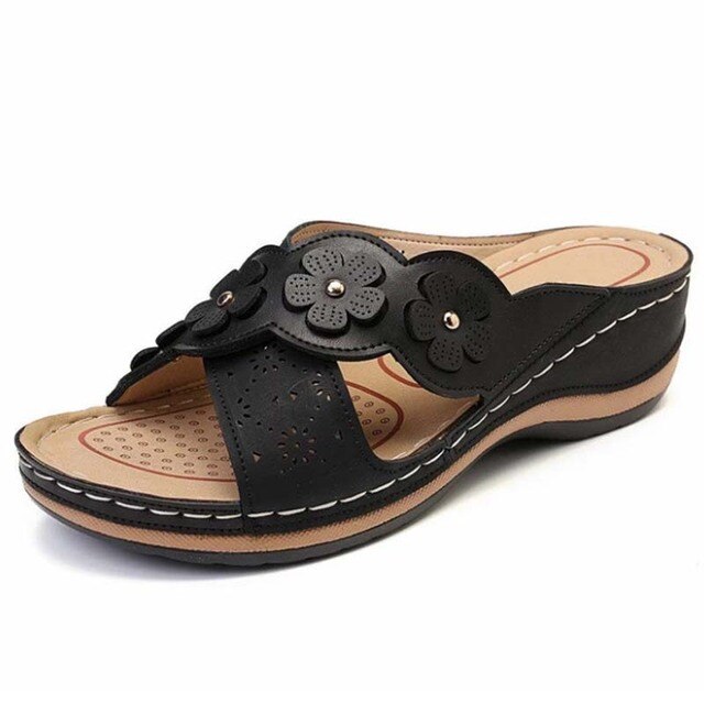 TrendZetter™: Damensandalen mit Blumenmuster