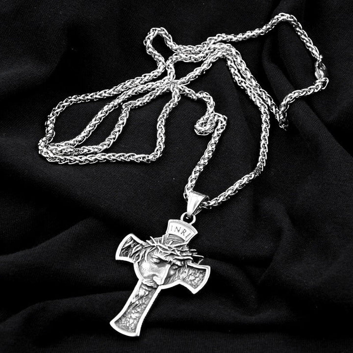 Inri | Cross Pendant with Chain