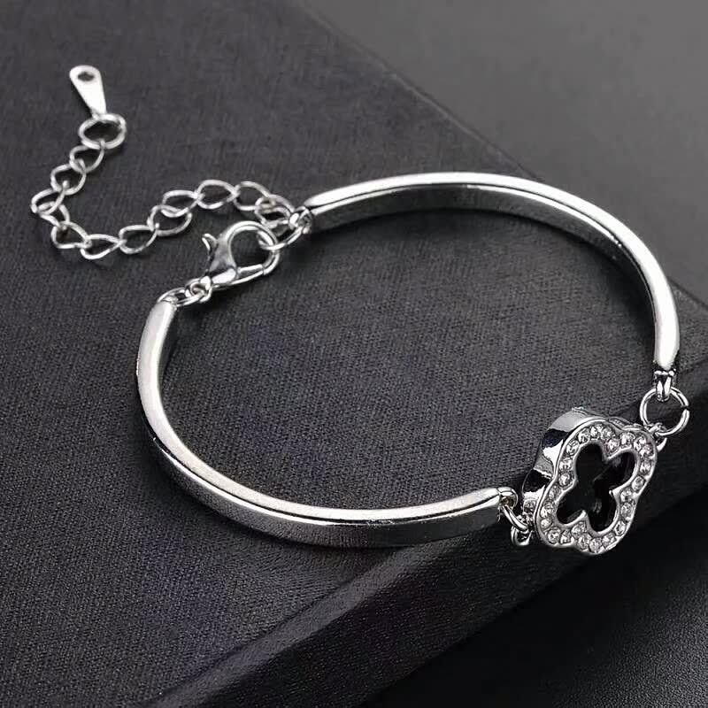 DanglyBracelet™: Armband für Damen