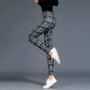 Damen Fitness-Leggings mit Printmuster | figurformende Push-Up Hose mit elastischem Bund