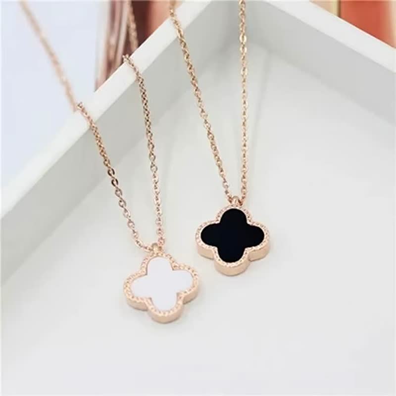 TrendyNecklace™: Halskette für Damen