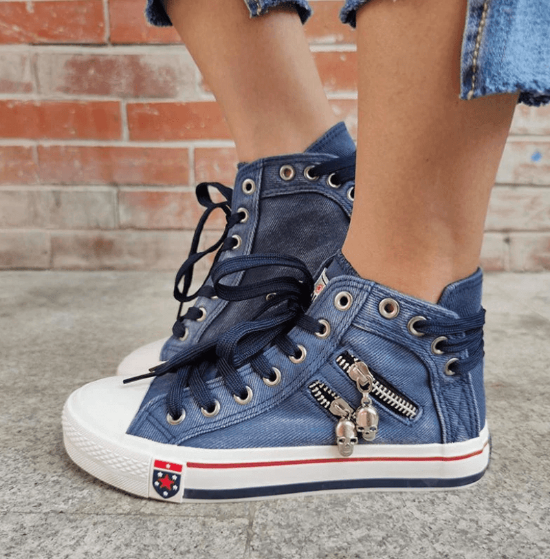 Skully Sneaker | Women's Sneakers